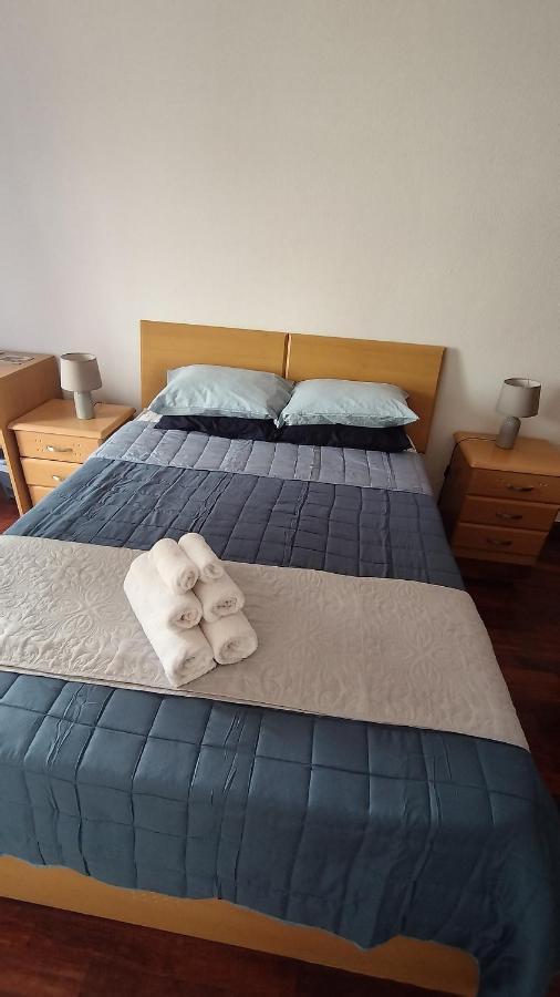 Quarto Com Varanda No Centro Em Tavira Lägenhet Exteriör bild